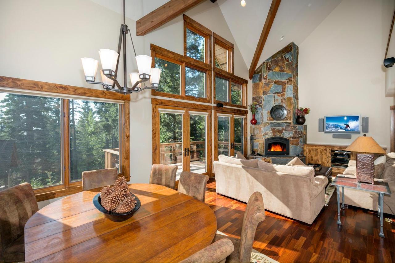 North Shore Bliss - 3 Bedroom Plus Loft - Private Hot Tub Carnelian Bay Exterior photo